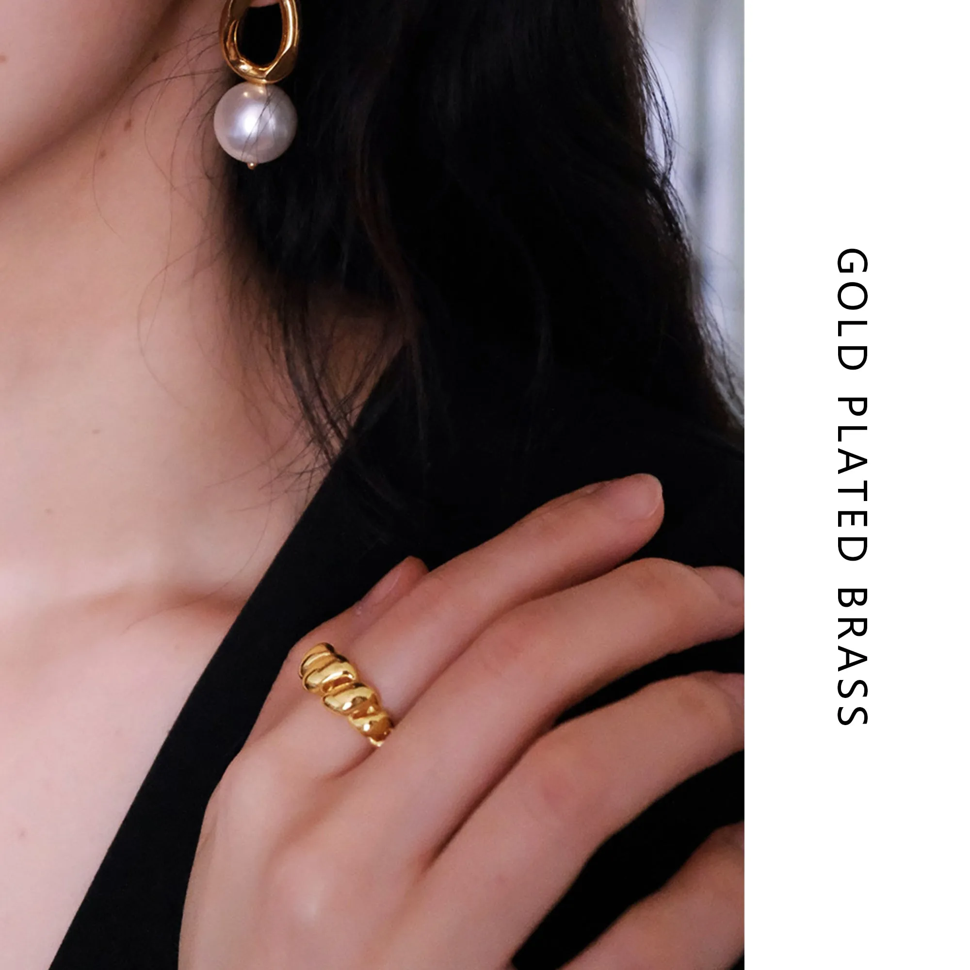 14k Gold Chunky Twisted Open Ring