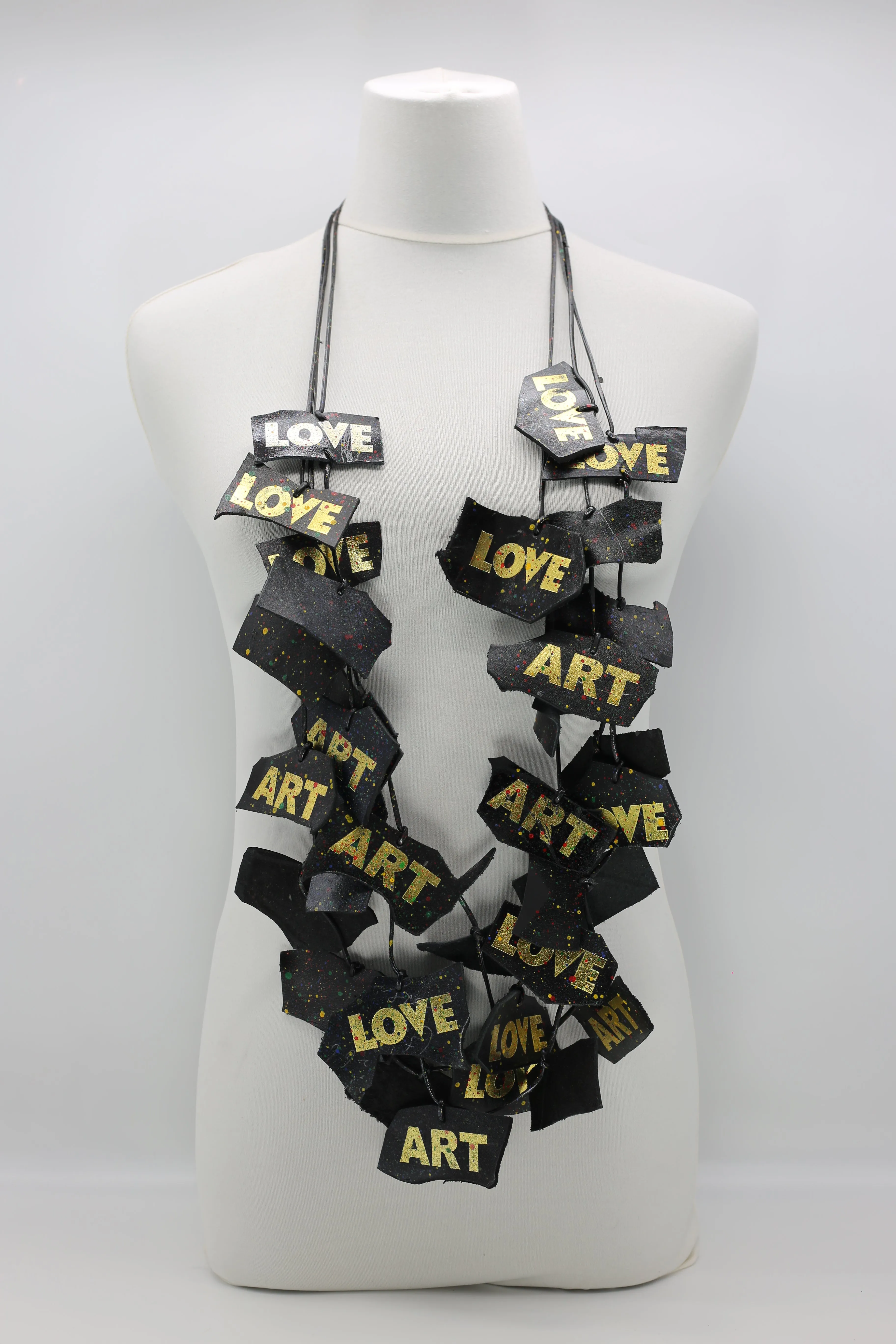 ART & LOVE Recycled leather necklace