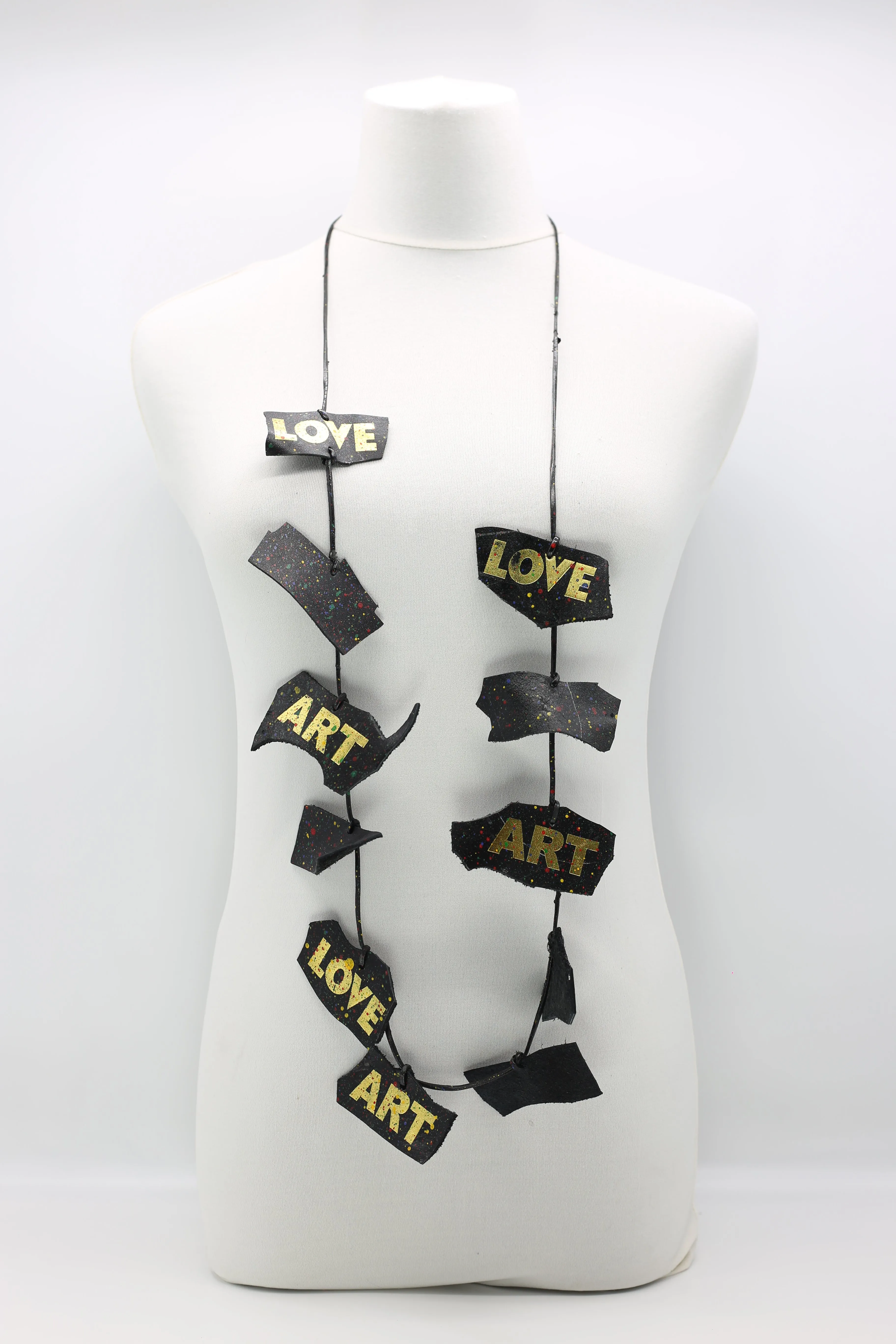 ART & LOVE Recycled leather necklace