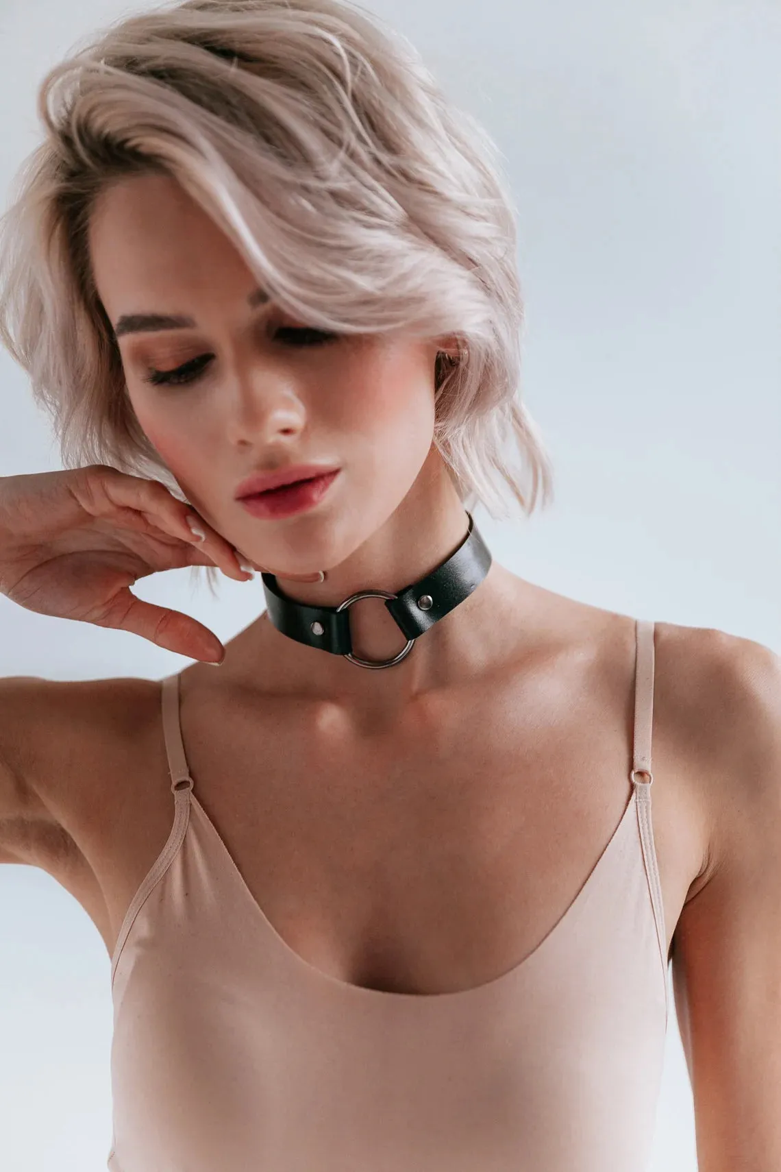 Choker "Orbis" with leash