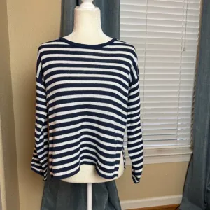 Eileen Fisher 100% Organic Linen Sweater Navy and White Striped Sz XXS
