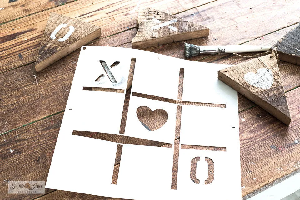 FJ076 Funky Junk's Tic Tac Toe