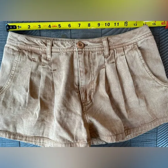 Free People Pleated Rust Short Women’s Size 4 (NWOT)