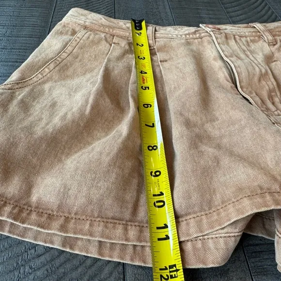 Free People Pleated Rust Short Women’s Size 4 (NWOT)