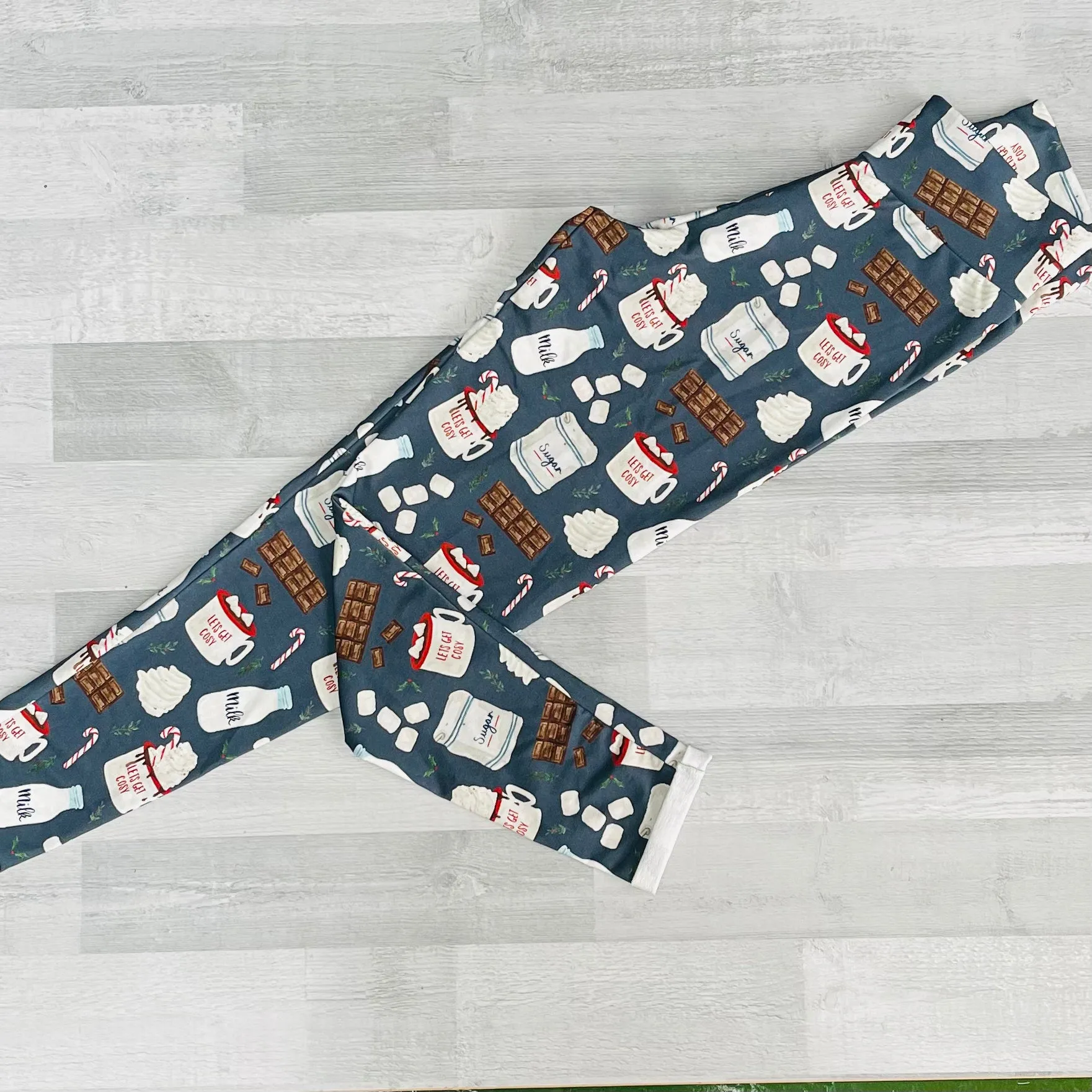 Hot Cocoa Mama Leggings