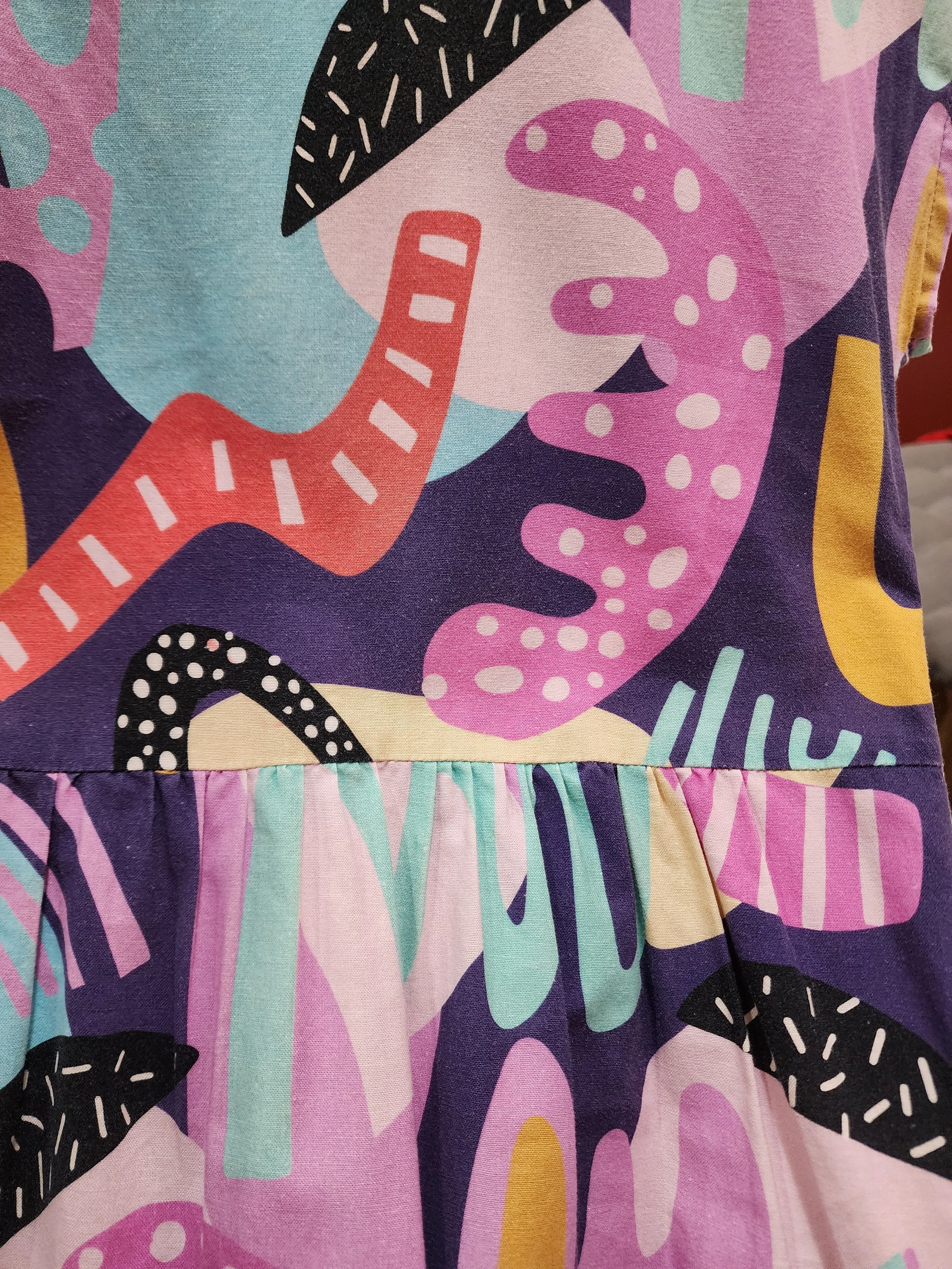 Kablooie purple unique print dress size 8