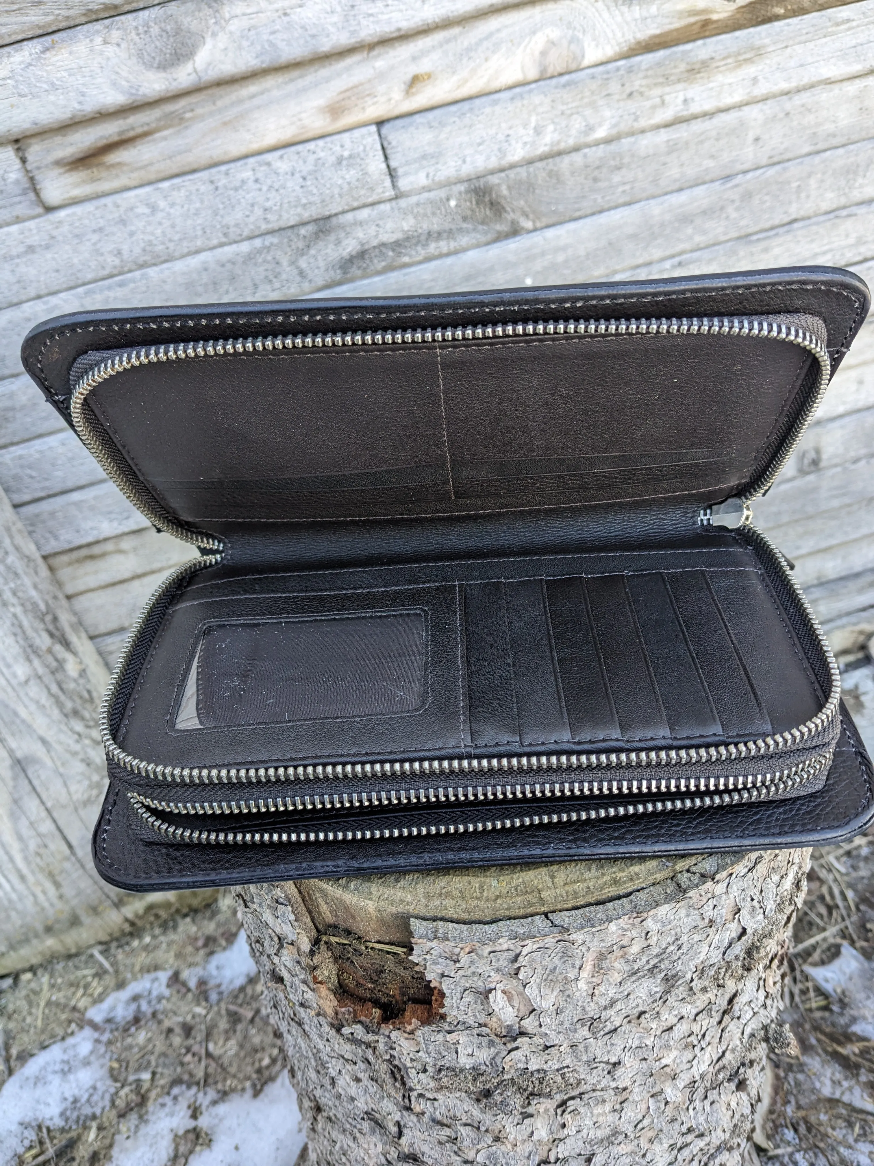 Large Clutch