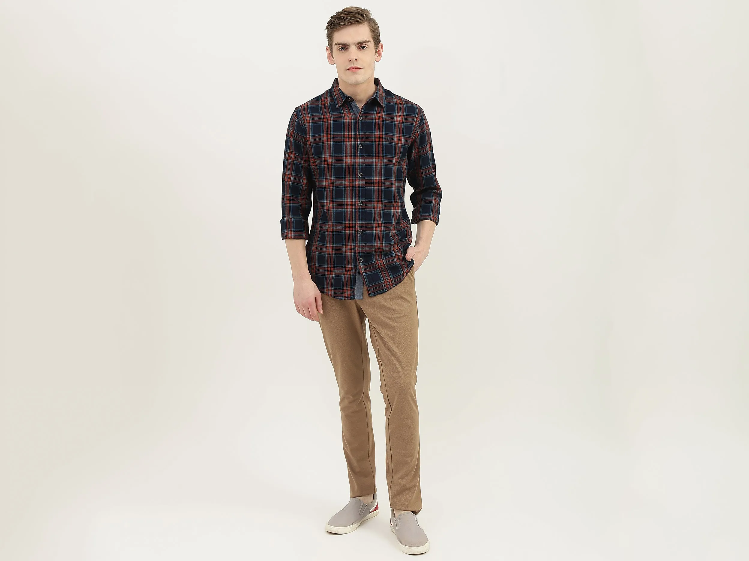 Men Checked Spread Collar Shirt