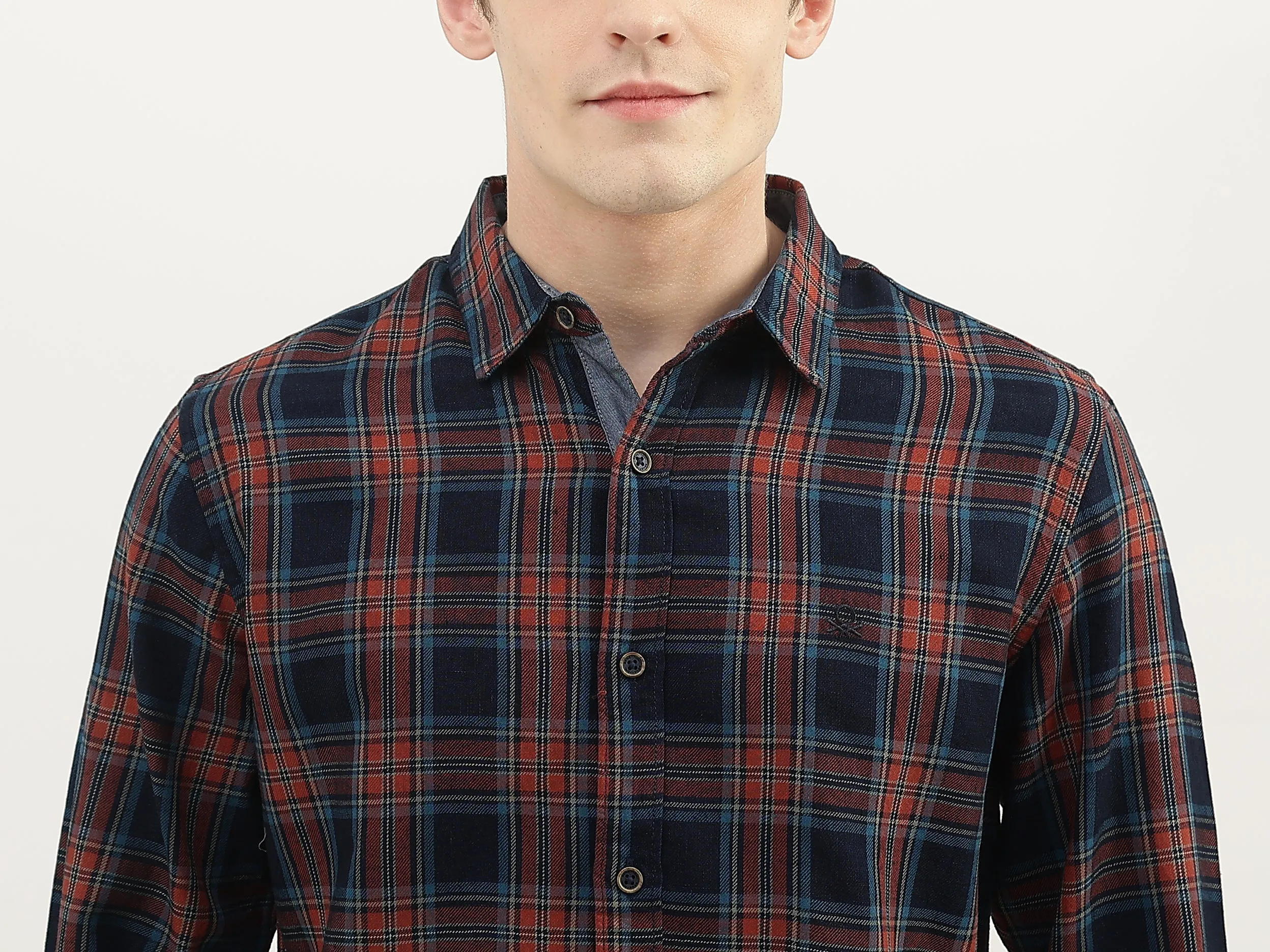 Men Checked Spread Collar Shirt