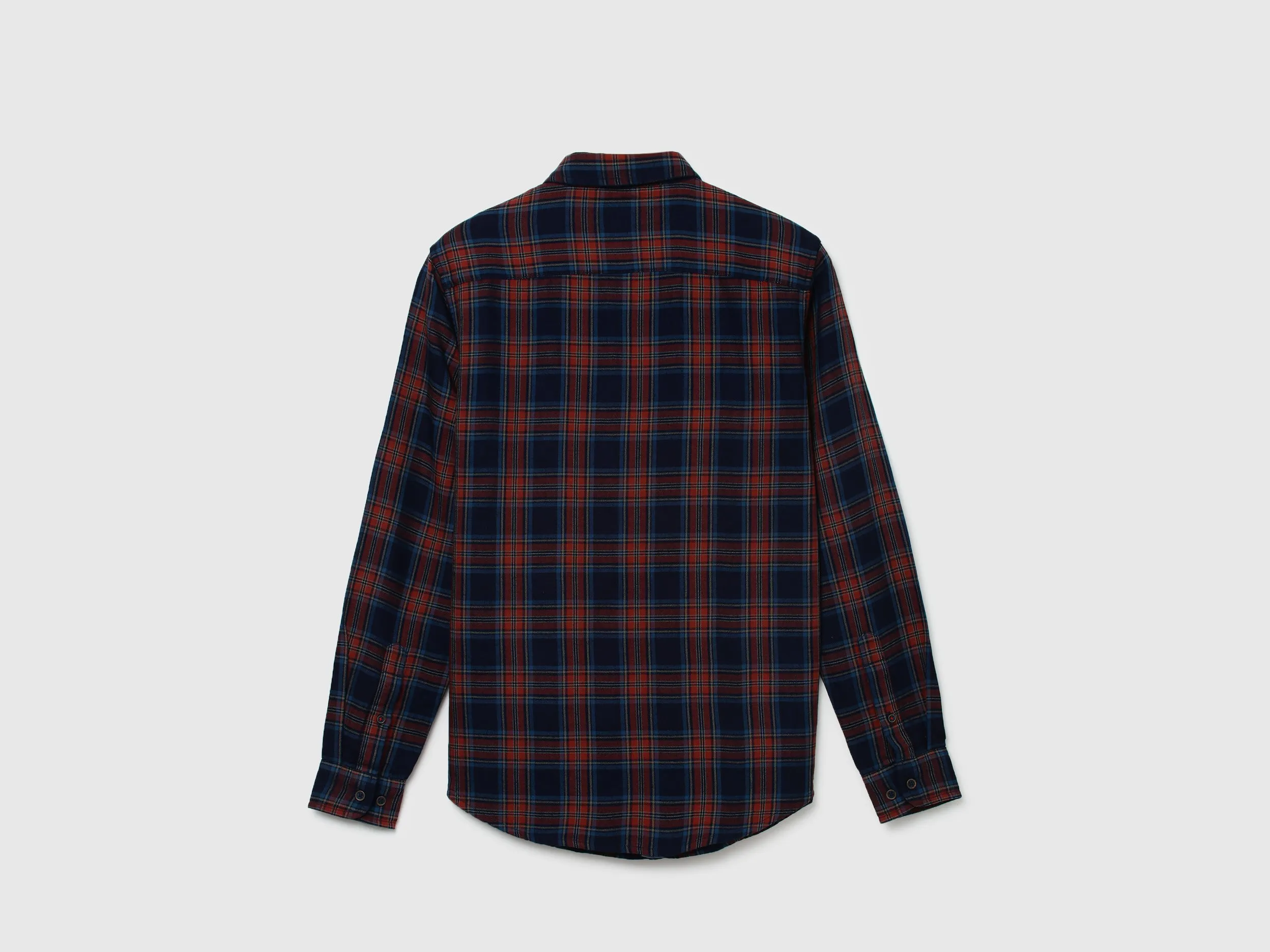 Men Checked Spread Collar Shirt