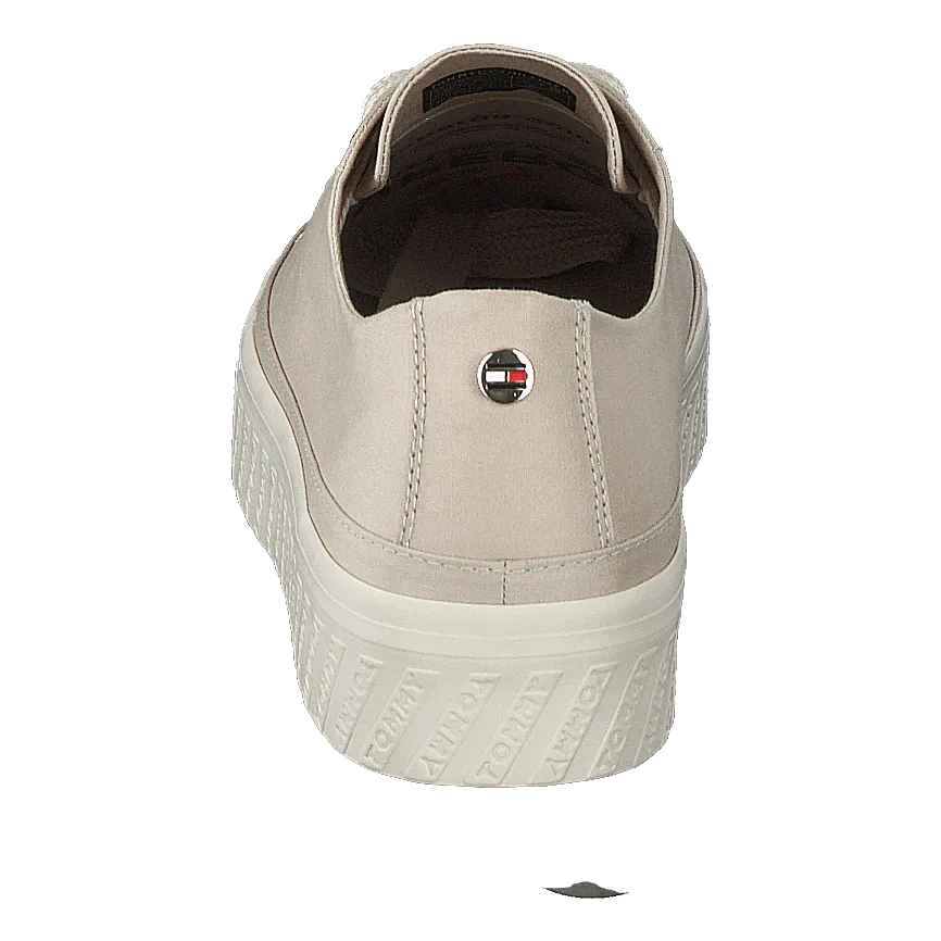 Monochromatic Vulc Sneaker Beige