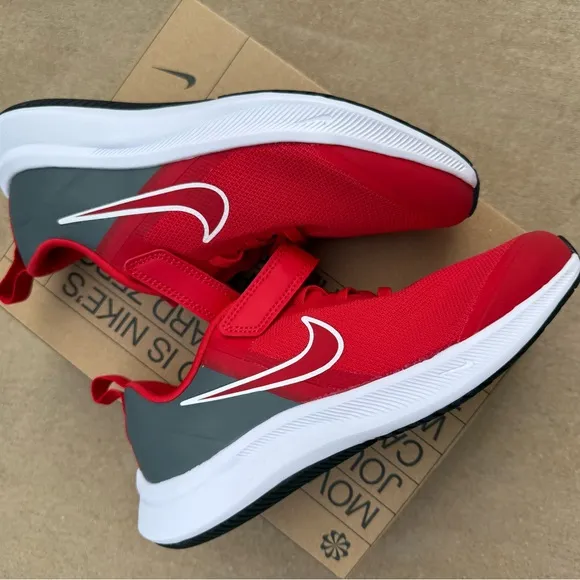 New Nike Star Runner Sneakers - red gray 3Y little boys
