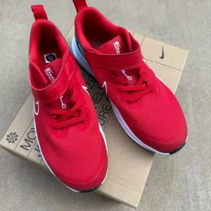 New Nike Star Runner Sneakers - red gray 3Y little boys