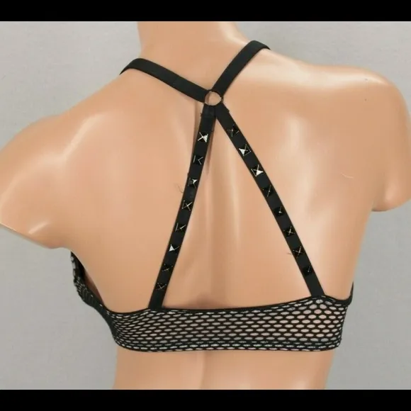 NWOT VICTORIA'S SECRET Very Sexy Push Up Bra 34D