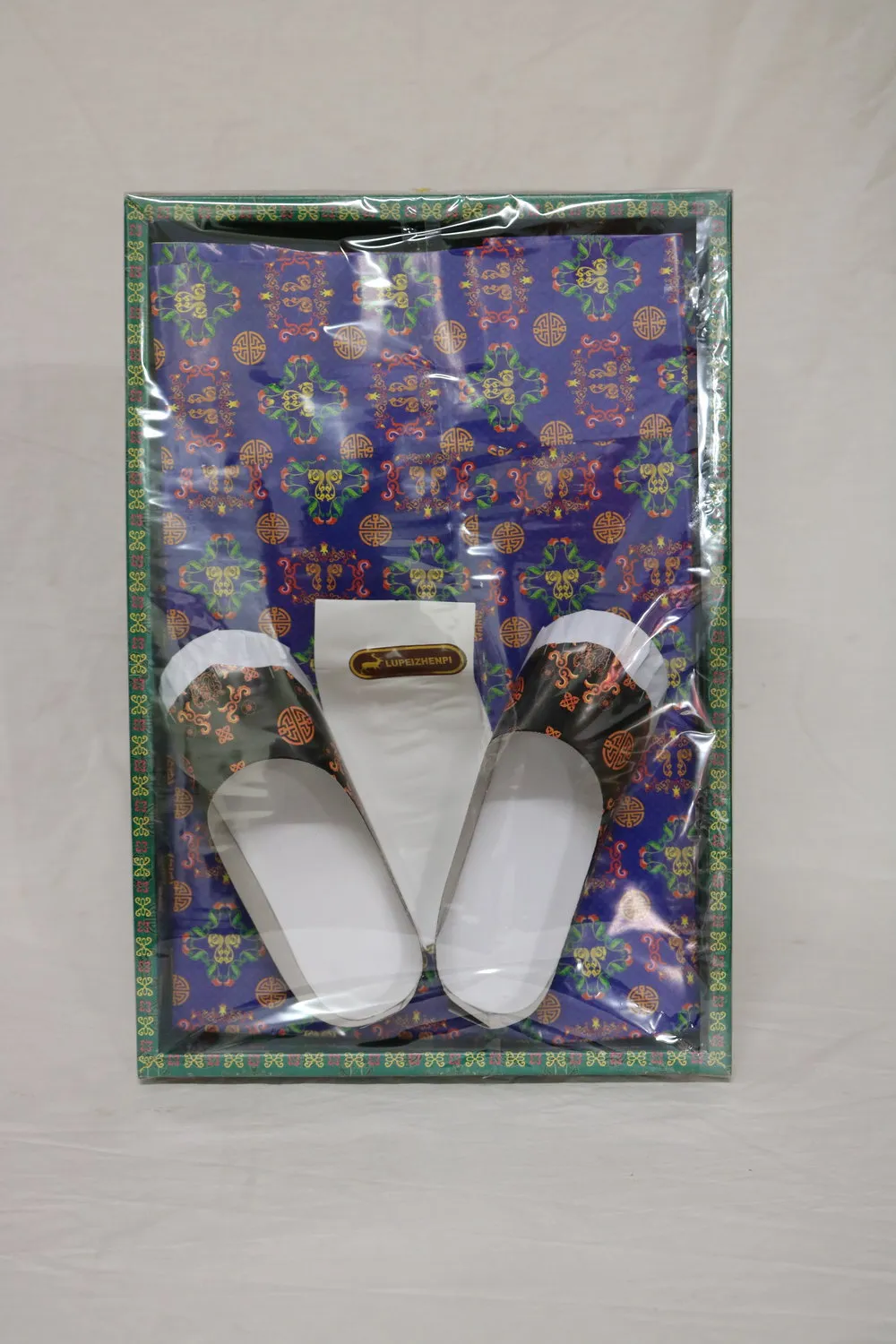 PB034 (Female) Clothes Set with Shoes and Gold Bracelet