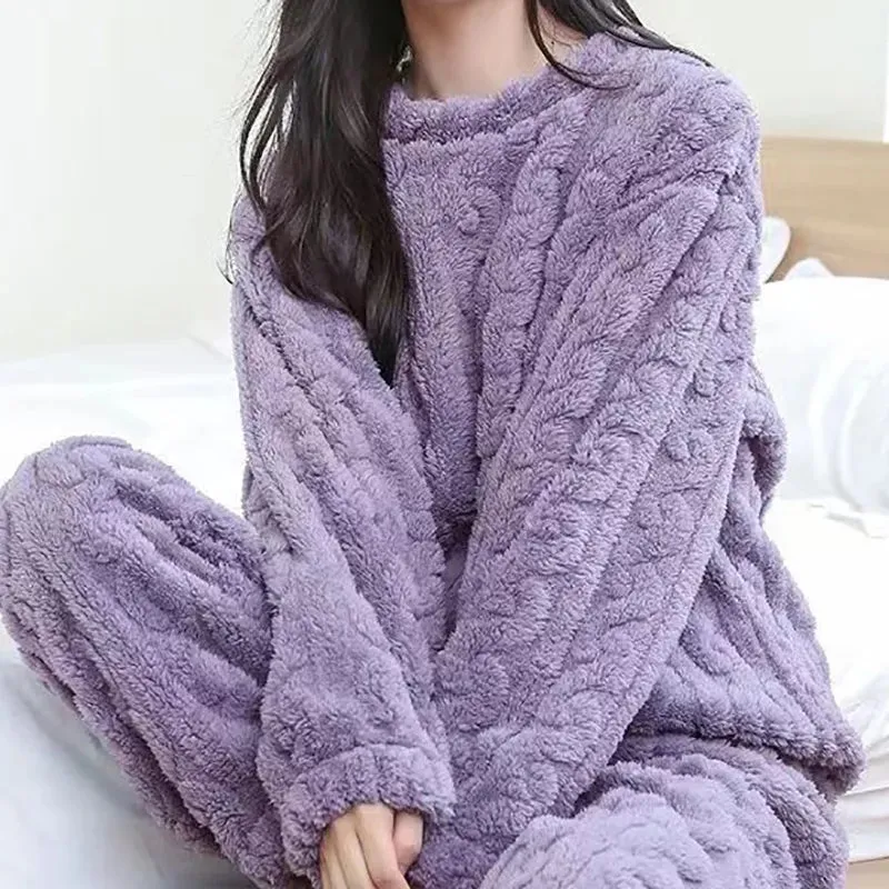 Plush Loungewear Set | Ultra-Soft & Warm | Cozy Relaxed Fit