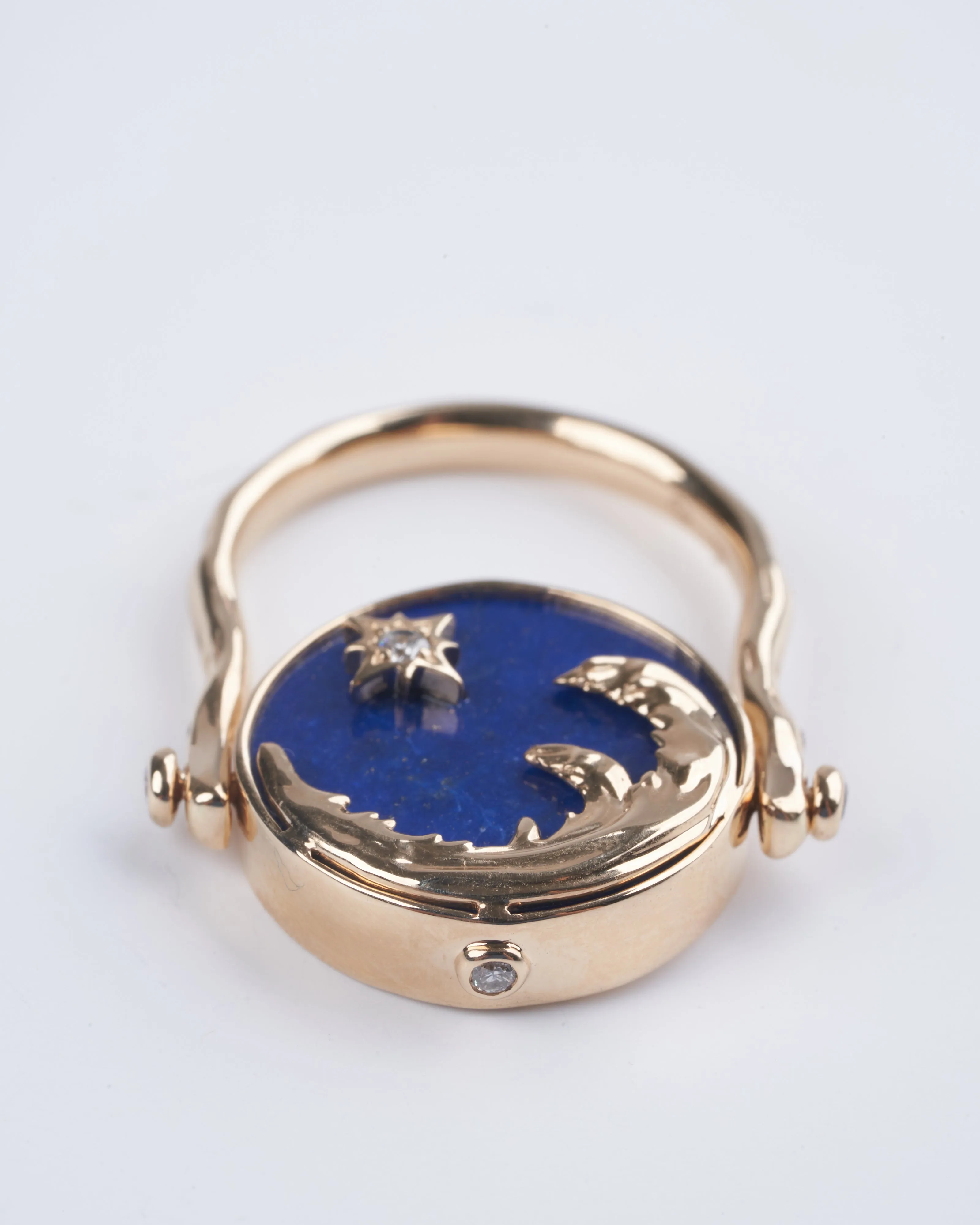 sea goddess engraved tablet ring