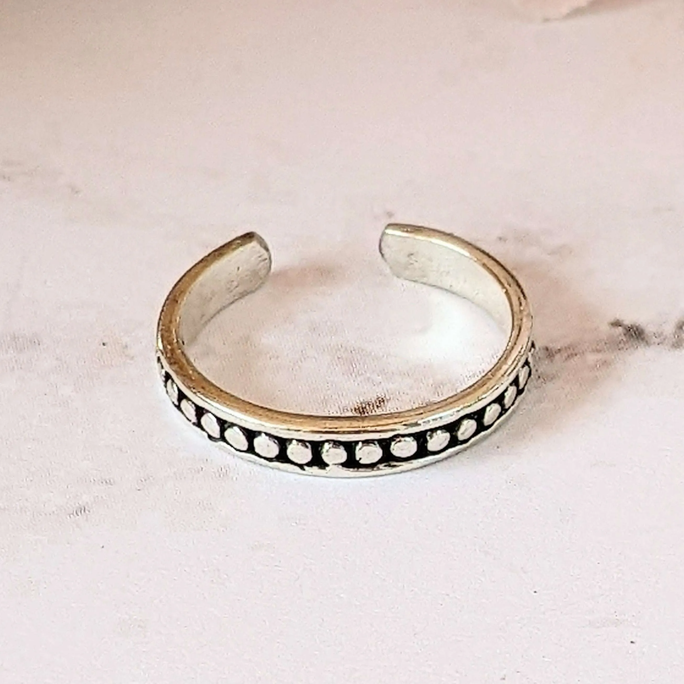 Studded Toe Ring