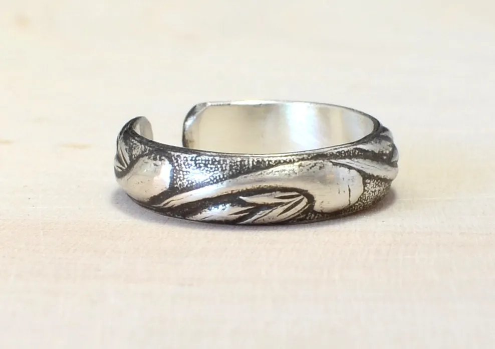 Swirling Sterling Silver Toe Ring