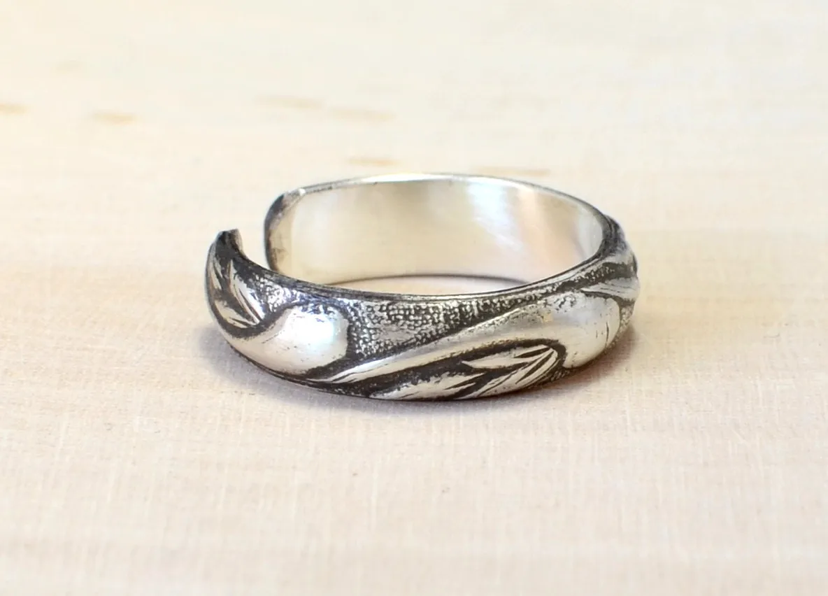 Swirling Sterling Silver Toe Ring