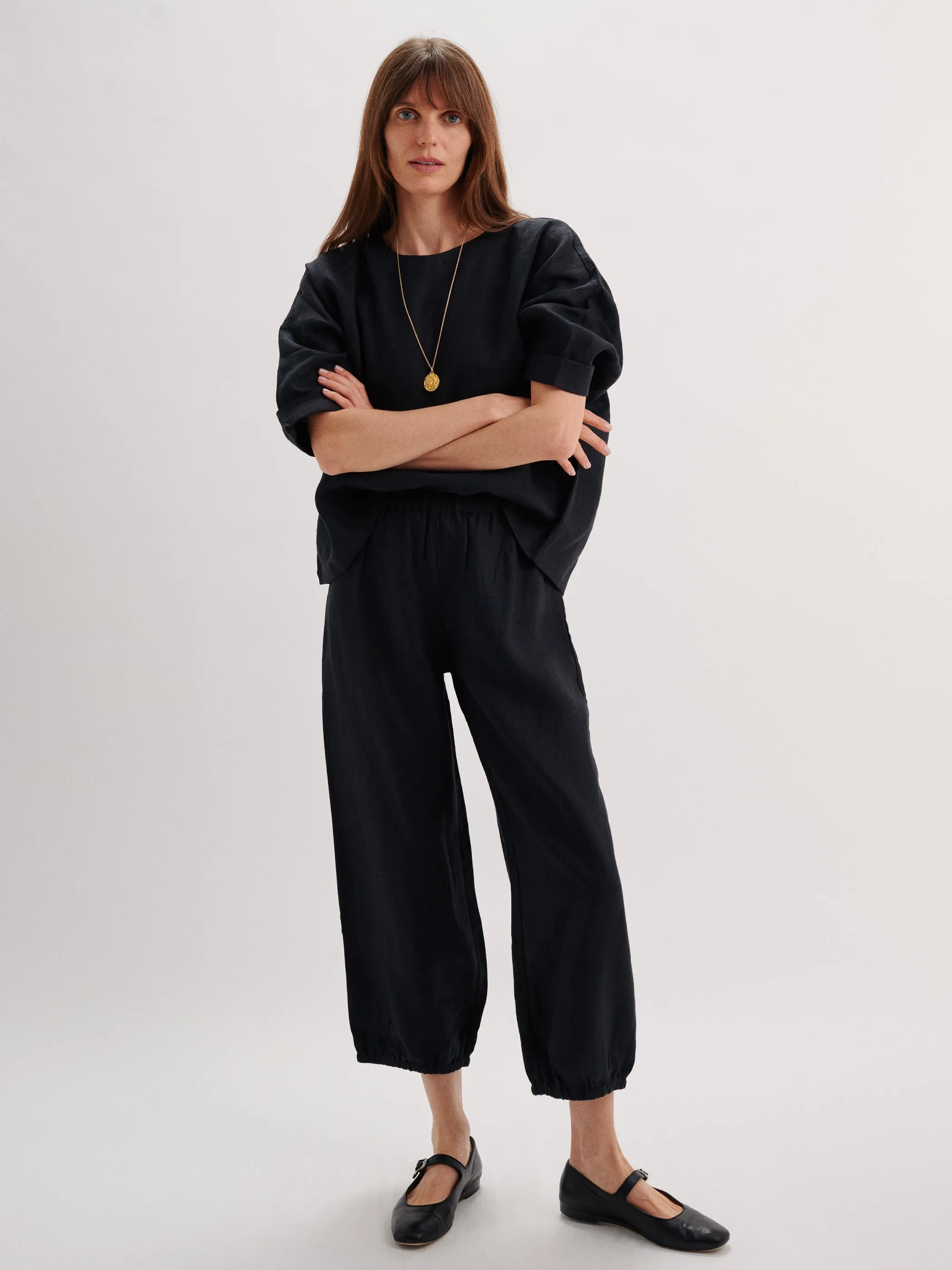 The Delos Pants in Linen