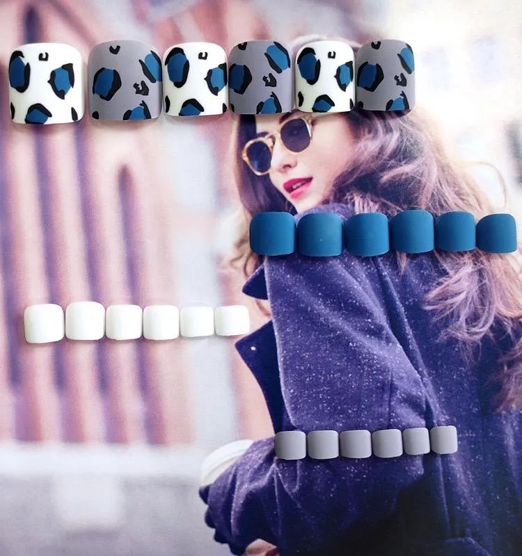 Toe Nails Blue Cow
