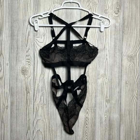 Victoria's Secret Black Strappy High Neck Teddy Lingerie Size Small NWT